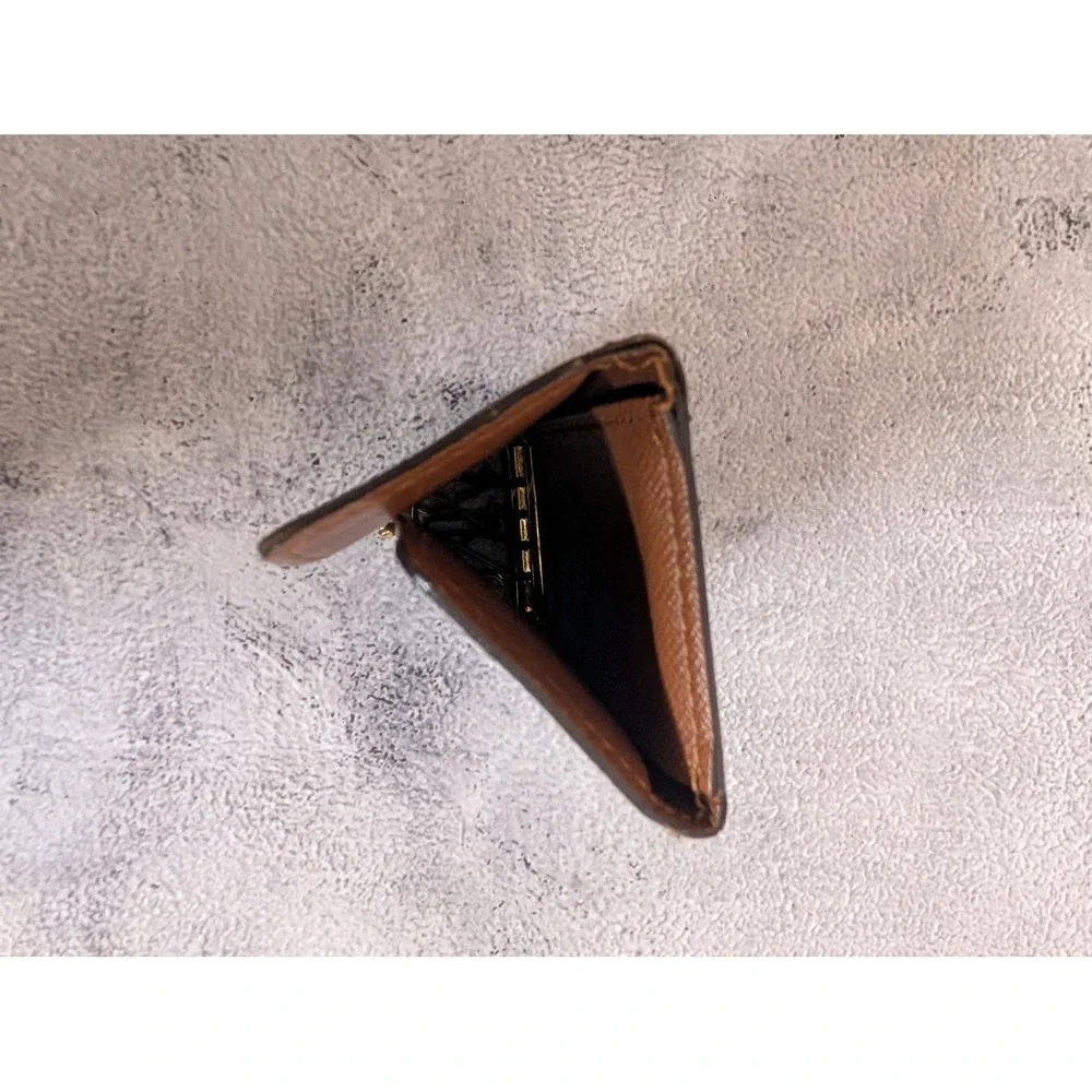 Authentic LOUIS VUITTON Monogram 4 Key Holder Case - Picture 7 of 11